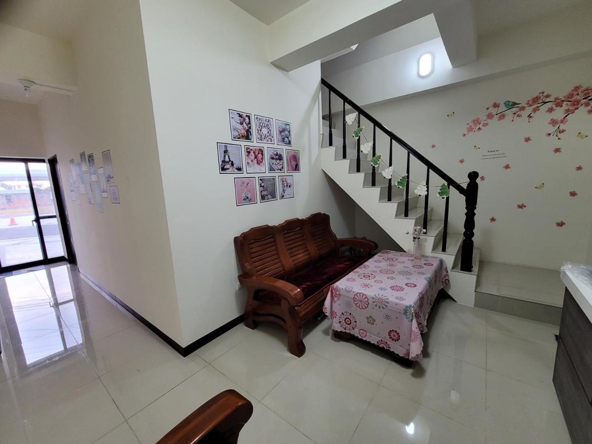 Gaomei 607 Homestay Qingshui Esterno foto