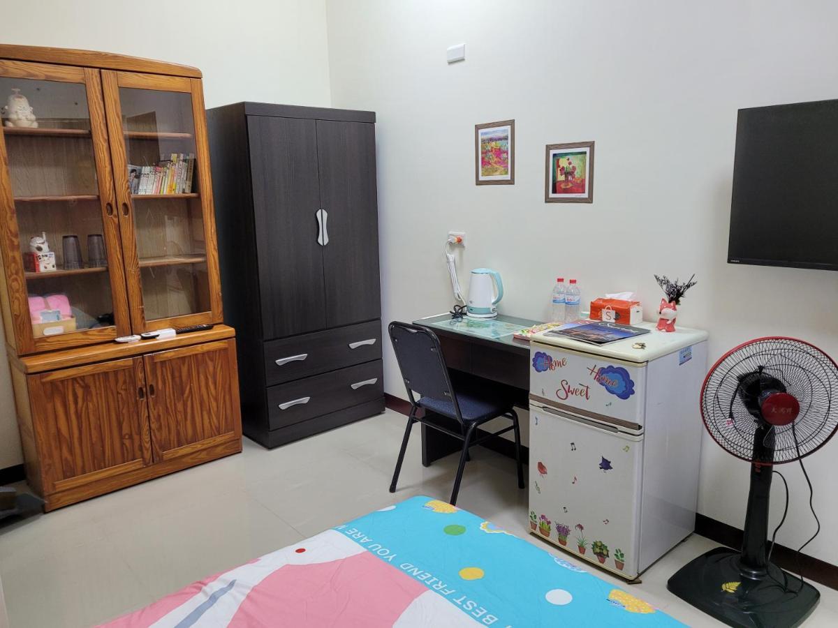 Gaomei 607 Homestay Qingshui Esterno foto