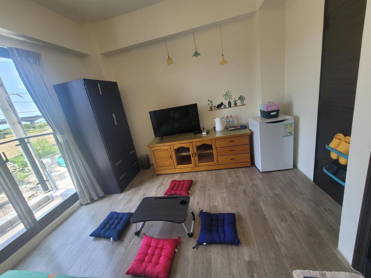 Gaomei 607 Homestay Qingshui Esterno foto